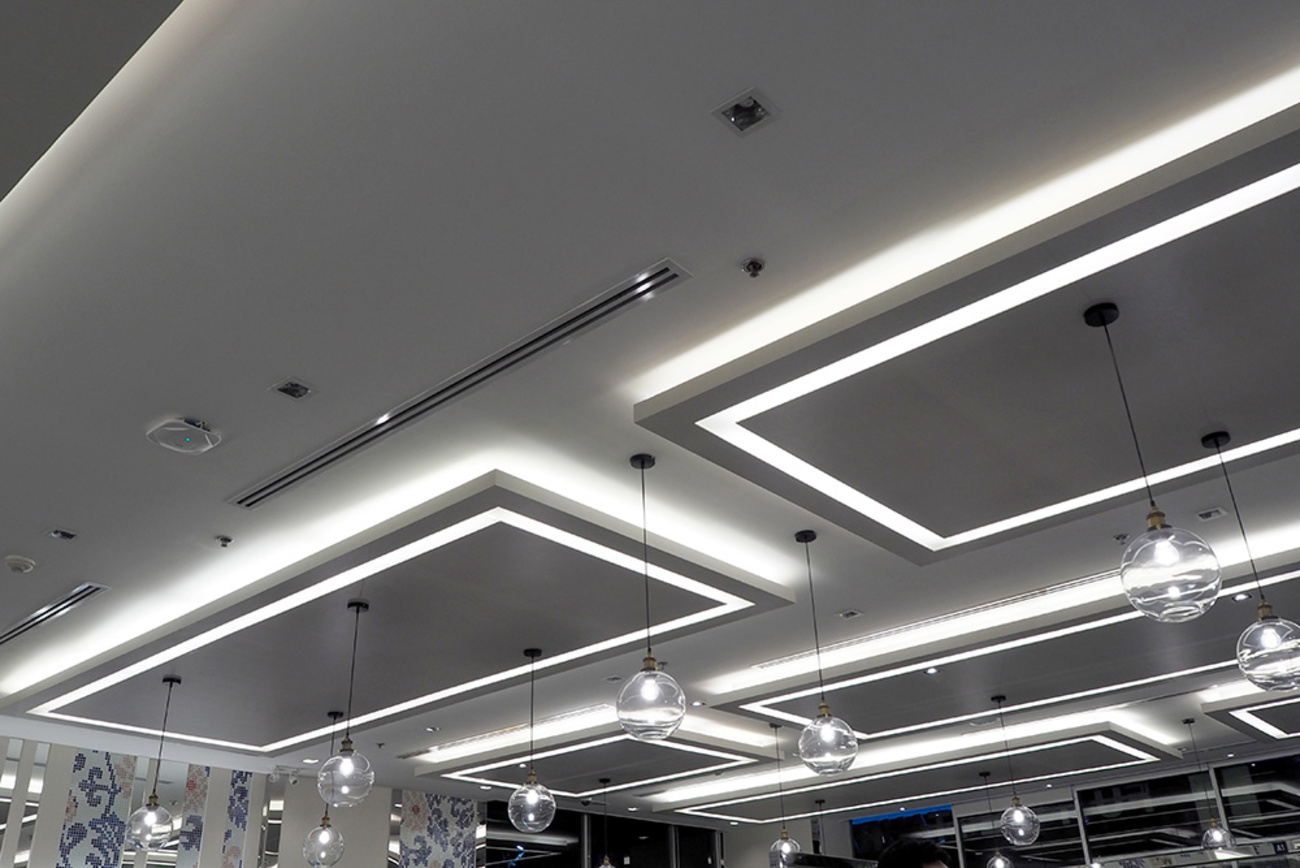 LED-Beleuchtung bei Olaf Lachmann GmbH in Luckau