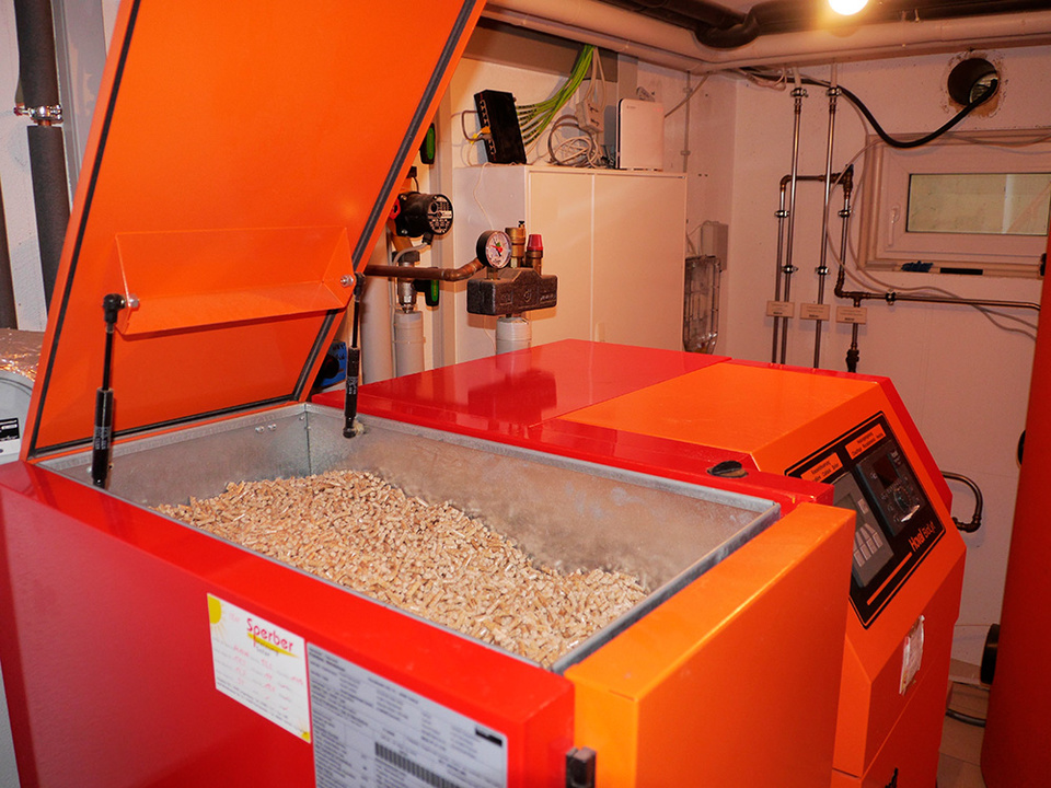 Palletheizung2 bei Olaf Lachmann GmbH in Luckau